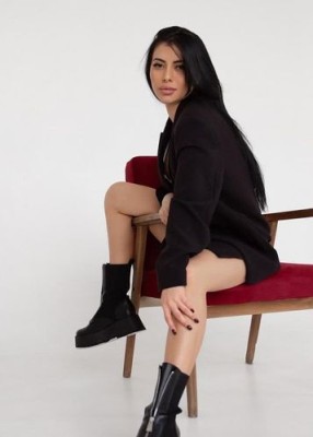 Проститутка Моника